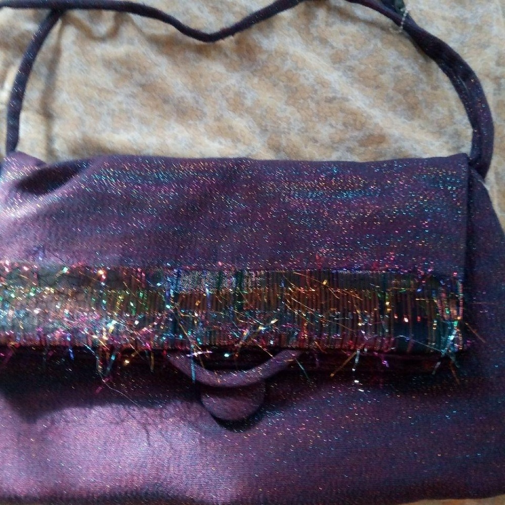Purse - Picture 1 of 2